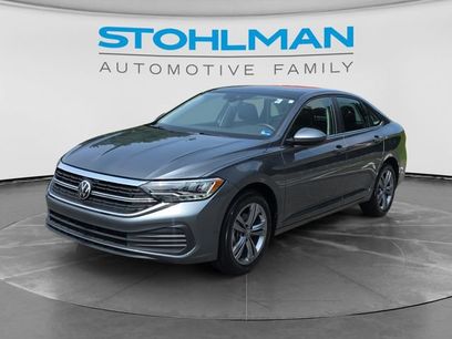 Used 2024 Volkswagen Jetta SE