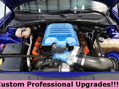 Used 2020 Dodge Charger SRT Hellcat w/ Harman/Kardon Audio Group image 12