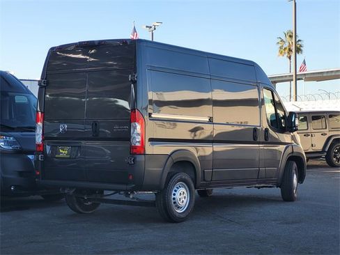 Used 2025 RAM ProMaster 1500 w/ Cold Weather Group image 4