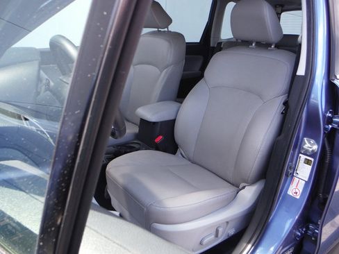 Used 2016 Subaru Forester 2.5i Limited AWD/4WD image 16