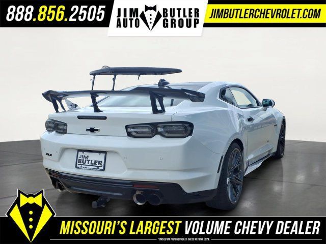 Used 2022 Chevrolet Camaro ZL1 RWD image 20