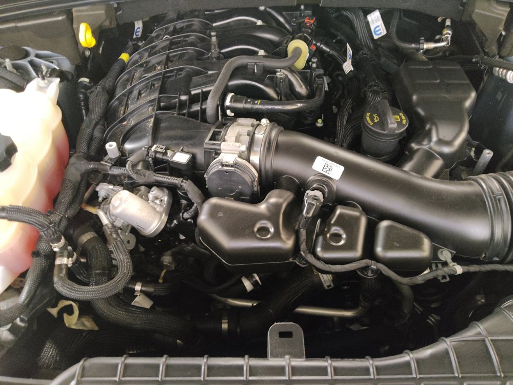 Used 2023 Jeep Grand Cherokee L Laredo RWD image 30