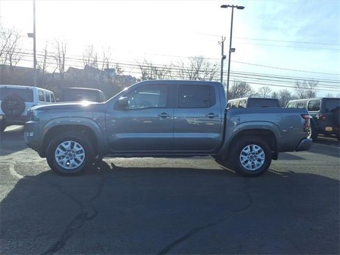 Used 2024 Nissan Frontier SV w/ SV Convenience Package image 6
