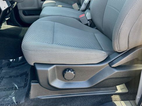 Used 2019 Ford F150 XLT w/ Trailer Tow Package RWD image 18