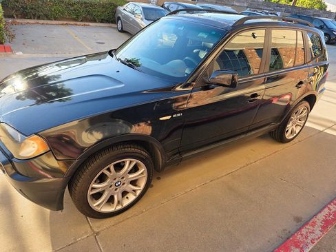 Used 2004 BMW X3 2.5i image 8