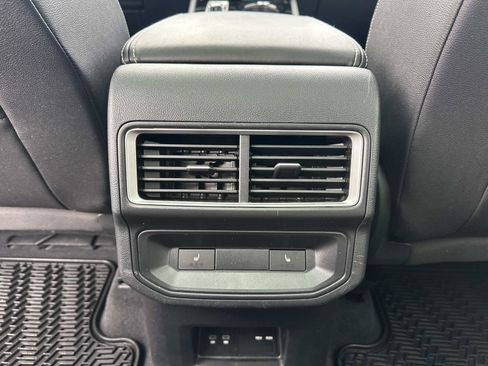 Used 2025 Volkswagen Atlas Cross Sport SEL Premium R-Line image 14