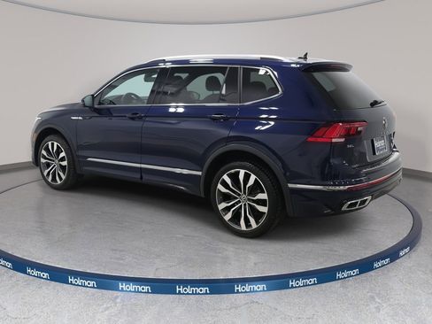 Used 2022 Volkswagen Tiguan SEL R-Line image 8
