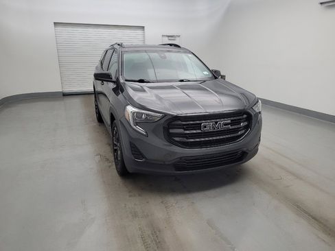 Used 2020 GMC Terrain SLE w/ Elevation Edition FWD image 14
