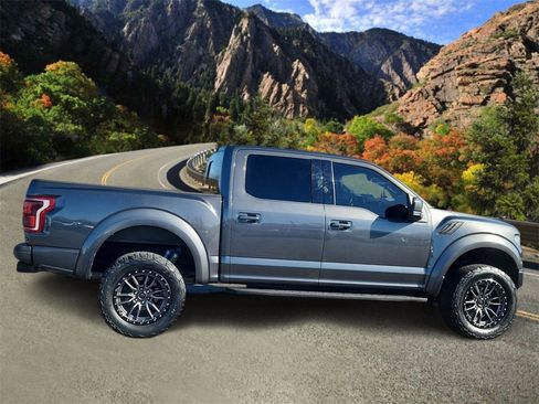 Used 2017 Ford F150 Raptor w/ Equipment Group 802A Luxury image 2