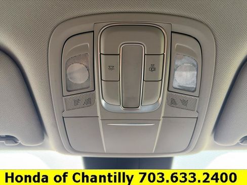 Used 2019 Hyundai Santa Fe SEL AWD/4WD image 18