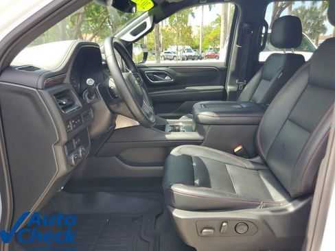 Used 2023 Chevrolet Suburban LS RWD image 18