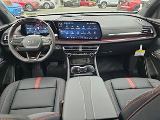 New 2026 Chevrolet Traverse RS w/ LPO, Floor Liner Package video 2