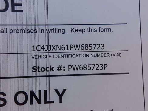 Certified 2023 Jeep Wrangler Unlimited AWD/4WD image 29