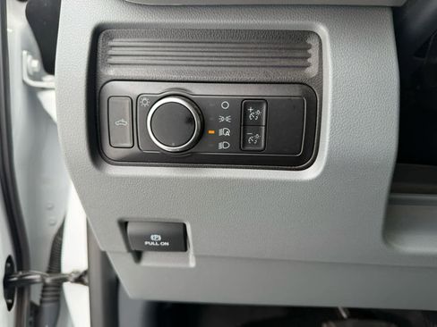 Used 2023 Ford F250 XL w/ FX4 Off-Road Package image 11