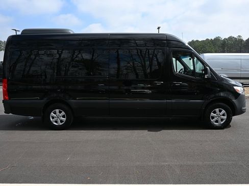 Used 2023 Mercedes-Benz Sprinter 2500 image 23