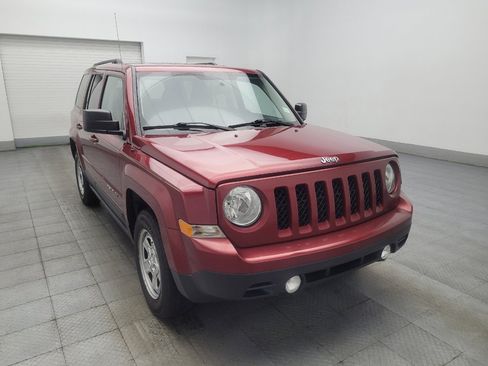Used 2014 Jeep Patriot Sport w/ Power Value Group FWD image 13