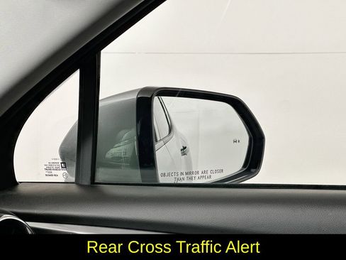 Used 2024 Chevrolet Blazer LT w/ Convenience Package image 24