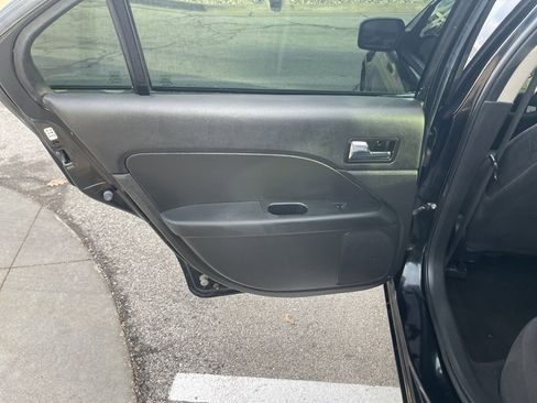 Used 2009 Ford Fusion SE image 11