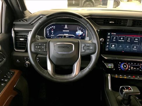 Used 2024 GMC Sierra 1500 Denali Ultimate image 6