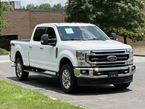 Used 2020 Ford F250 Lariat w/ Chrome Package AWD/4WD image 3