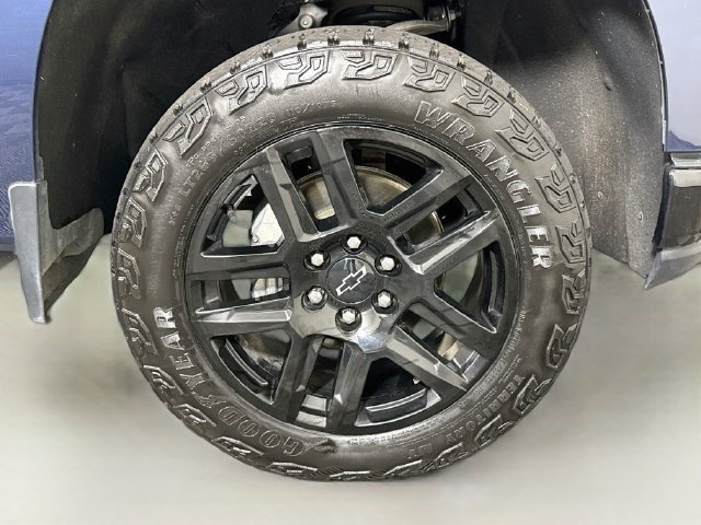 Used 2021 Chevrolet Silverado 1500 LT Trail Boss AWD/4WD image 31