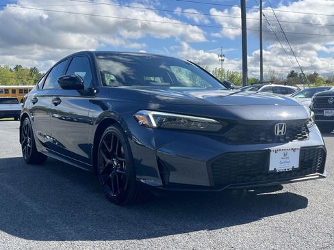 Certified 2026 Honda Civic Sport image 3