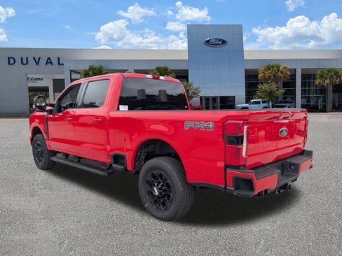 New 2026 Ford F250 Lariat w/ Black Appearance Package image 5