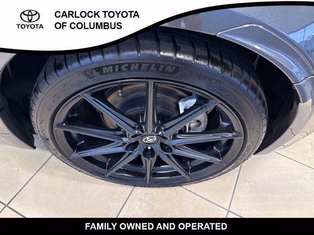 Used 2024 Toyota GR86 Premium RWD image 11