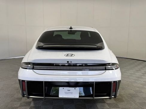 Used 2024 Hyundai Ioniq 6 Limited RWD image 11