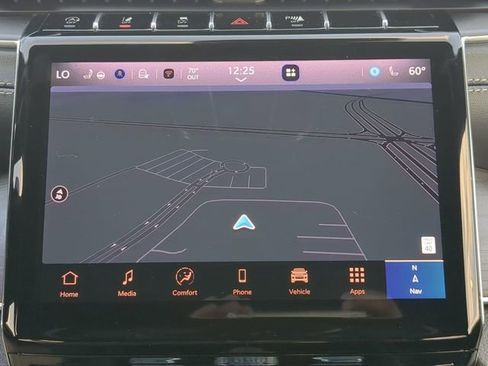 New 2025 Jeep Grand Cherokee Overland w/ Adv Protech Group III image 27