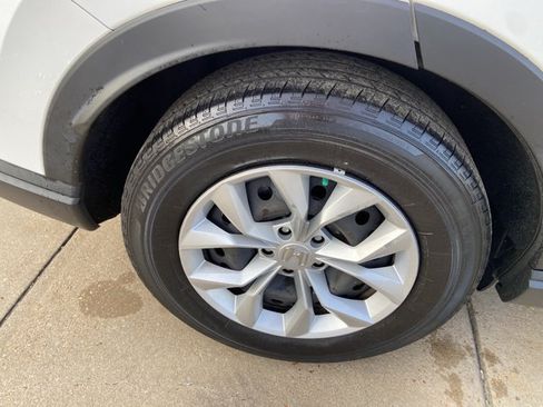 Used 2023 Honda CR-V LX image 31