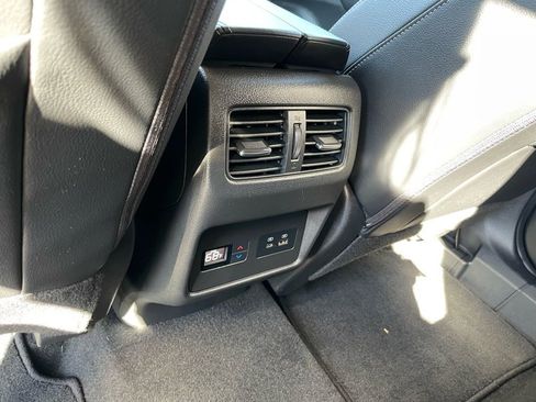 Certified 2023 Nissan Rogue SL w/ SL Premium Package AWD/4WD image 8