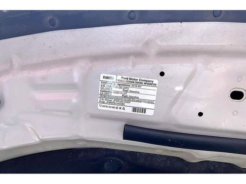 Used 2018 Ford Explorer Platinum AWD/4WD image 36