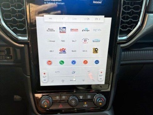 Used 2025 Ford Ranger XLT w/ Equipment Group 301A High image 9