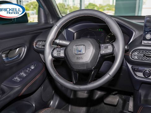 Used 2024 Honda HR-V Sport image 25