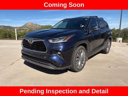 Used 2021 Toyota Highlander Platinum