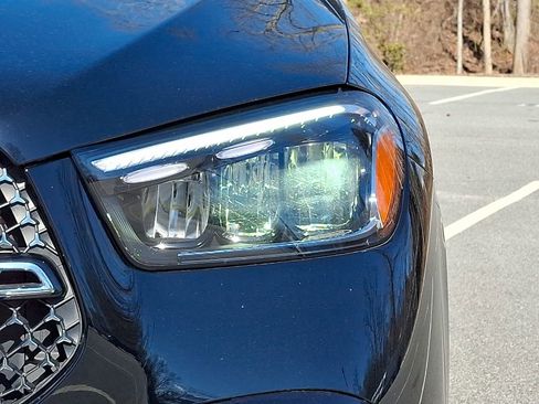 Used 2025 Mercedes-Benz GLE 350 4MATIC image 9