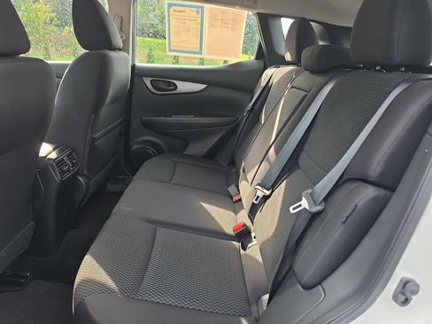 Used 2020 Nissan Rogue Sport S AWD/4WD image 18