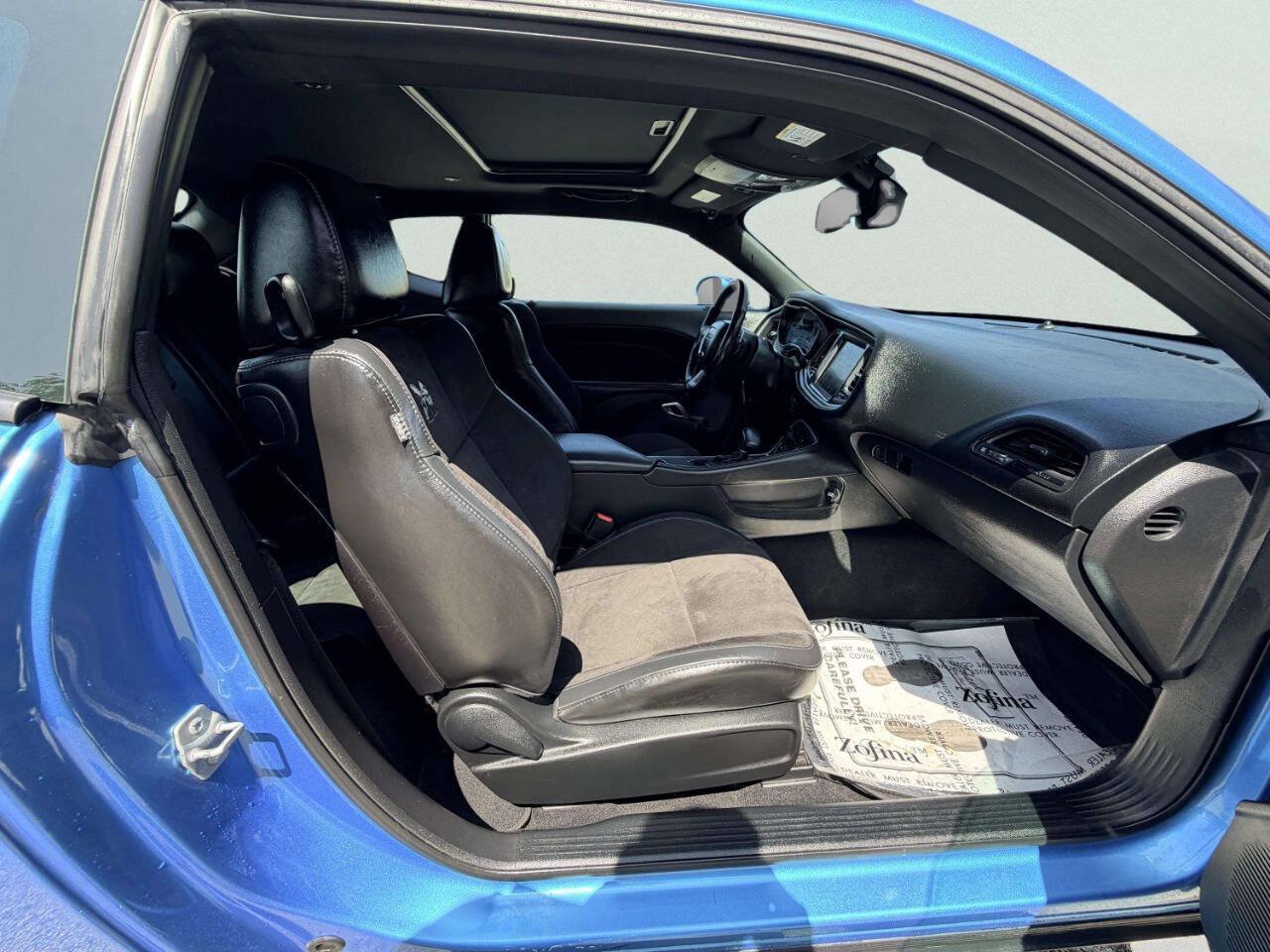 Used 2019 Dodge Challenger R/T Scat Pack w/ Shaker Package RWD image 19