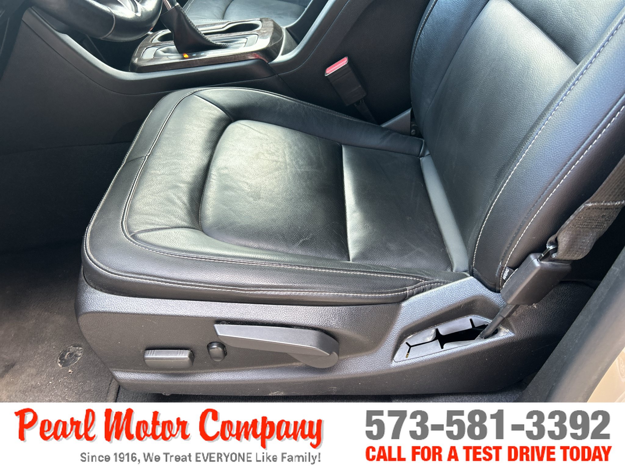 Certified 2022 GMC Canyon Elevation w/ Elevation Premium Package AWD/4WD image 10