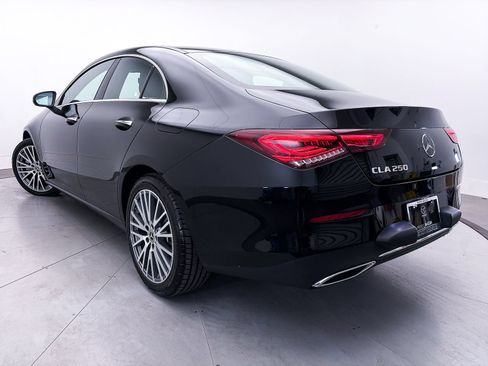 Used 2023 Mercedes-Benz CLA 250 w/ Premium Package image 2