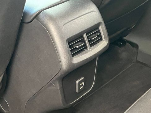 Used 2024 GMC Terrain SLE FWD image 22