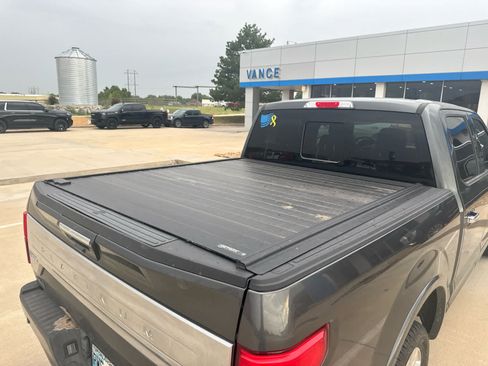 Used 2020 Ford F150 Platinum w/ Equipment Group 701A Luxury AWD/4WD image 11