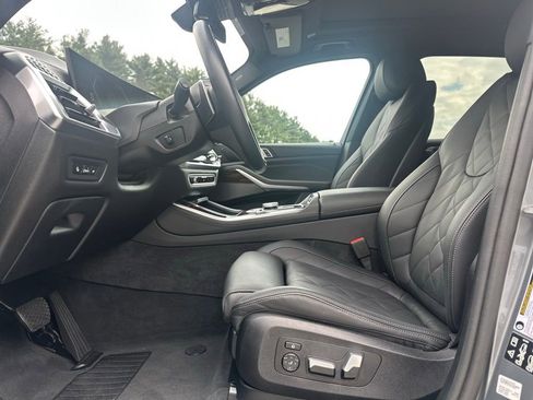 Used 2026 BMW X5 xDrive40i AWD/4WD image 16