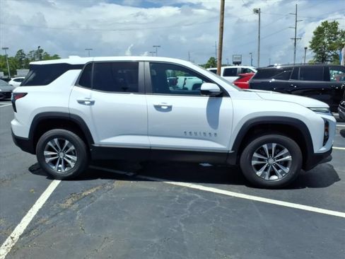 New 2027 Chevrolet Equinox LT w/ Safety and Technology Package FWD image 2