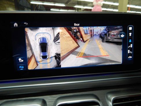 Used 2024 Mercedes-Benz GLE 53 AMG 4MATIC Coupe image 35