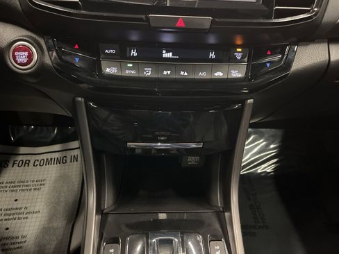 Used 2016 Honda Accord EX-L image 24