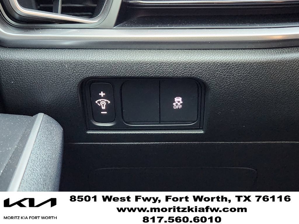 Certified 2025 Kia Sorento S AWD/4WD image 27