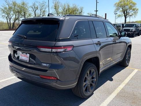 New 2026 Jeep Grand Cherokee Limited AWD/4WD image 8