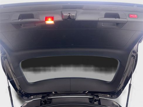 Used 2020 Mercedes-Benz GLC 300 image 78